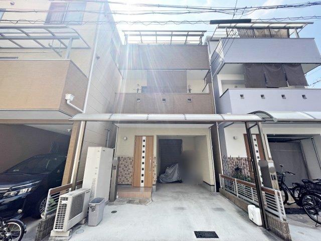 5LDK house in Tsurumi Ward, Osaka - Photo 1