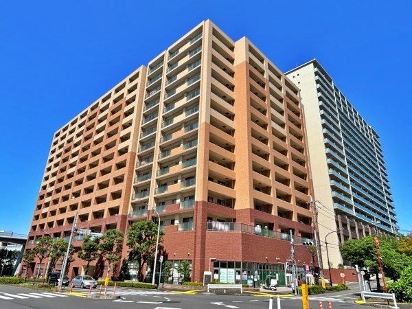 3LDK apartment in Tama, Tokyo - Photo 1