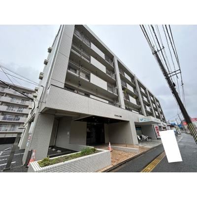 2LDK+S apartment in Minami Ward, Fukuoka - Photo 1