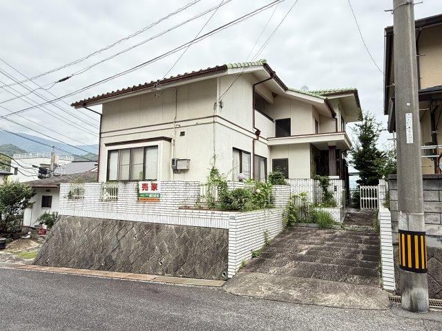 6DK house in Kure, Hiroshima - Photo 1
