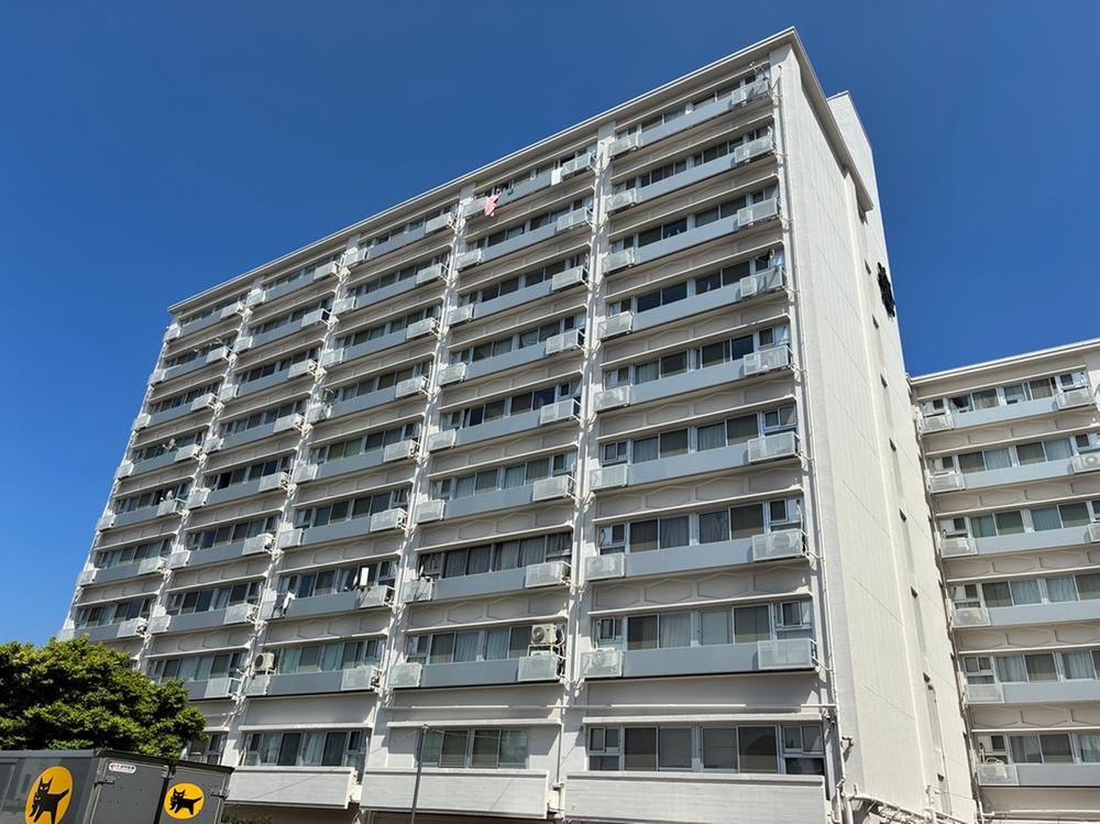 2LDK+S apartment in Bunkyo Ward, Tokyo - Photo 1