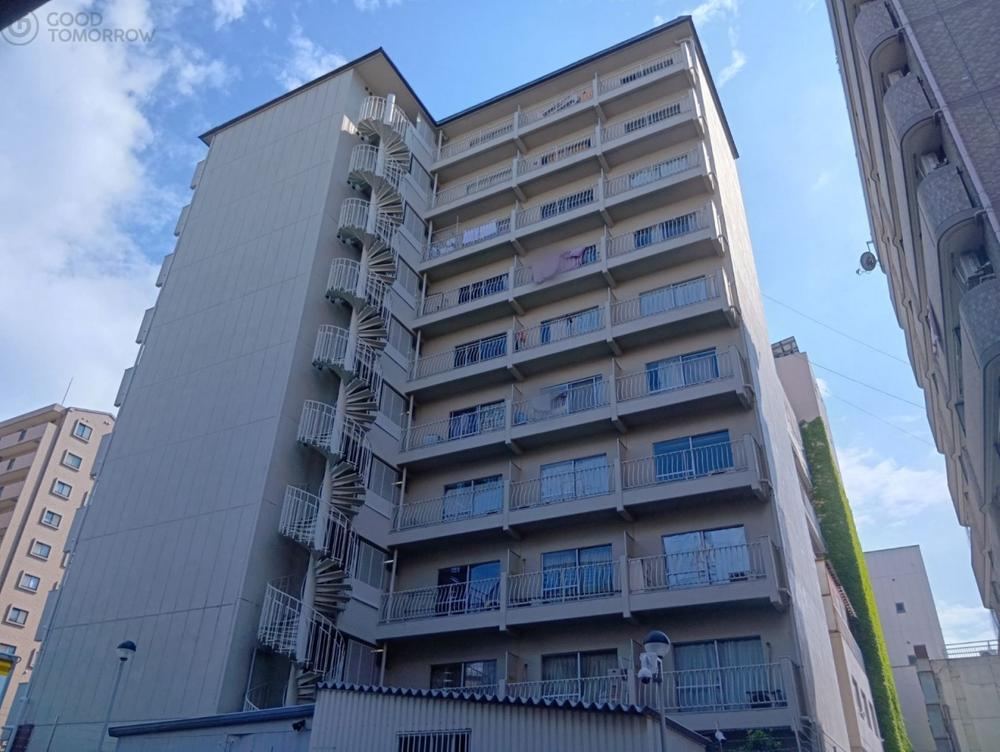 studio apartment in Naka Ward, Hiroshima - Photo 1