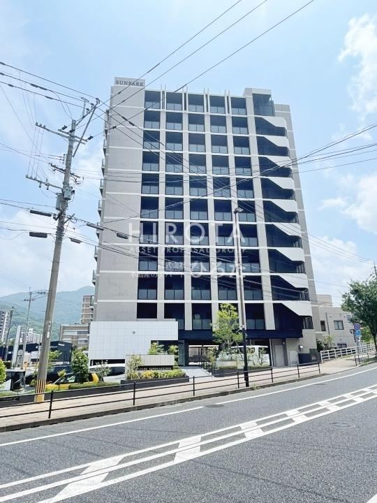 4LDK apartment in Yahatanishi Ward, Kitakyushu, Fukuoka - Photo 1