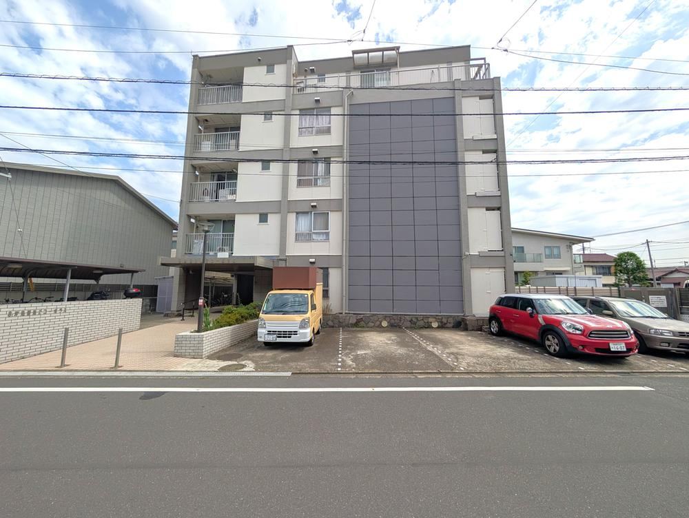 3DK apartment in Narashino, Chiba - Photo 1