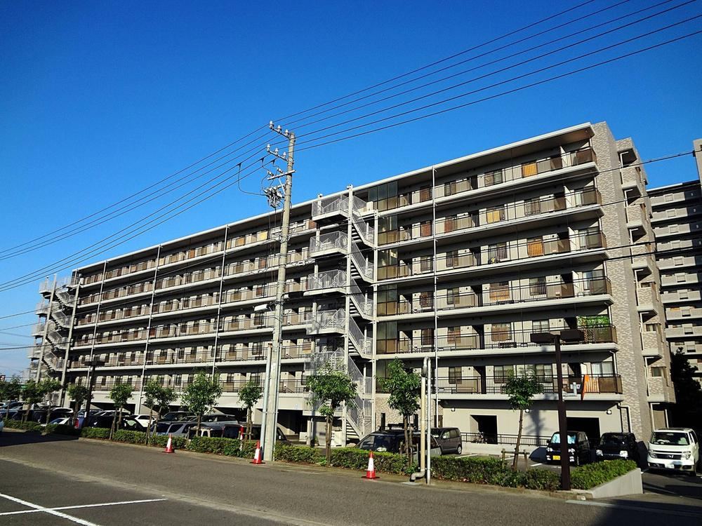 3LDK apartment in Konan, Aichi - Photo 1