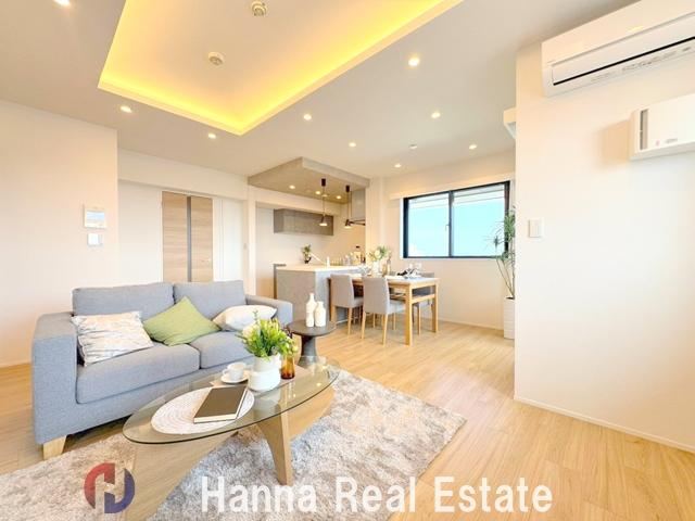 4LDK apartment in Naka Ward, Yokohama, Kanagawa - Photo 1