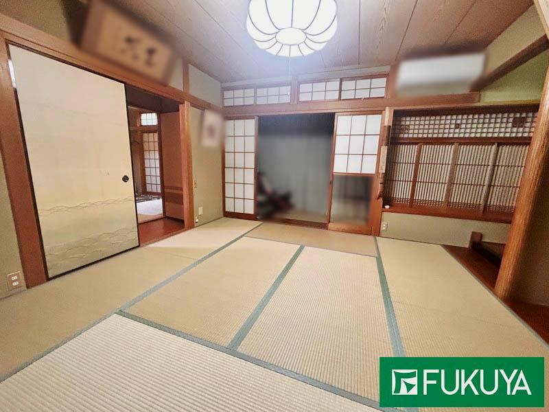 5LDK house in Nishikyo Ward, Kyoto - Photo 1