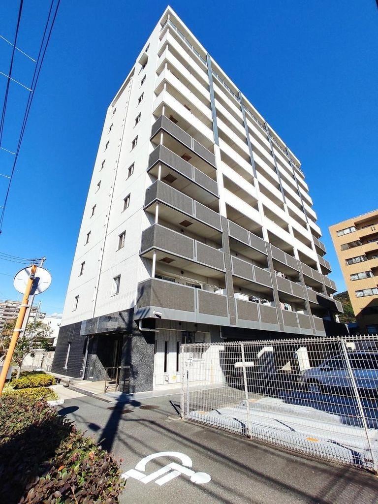 2LDK apartment in Numazu, Shizuoka - Photo 1