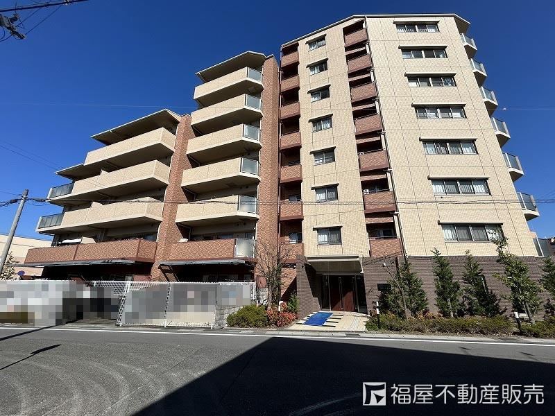 3LDK apartment in Omihachiman, Shiga - Photo 1