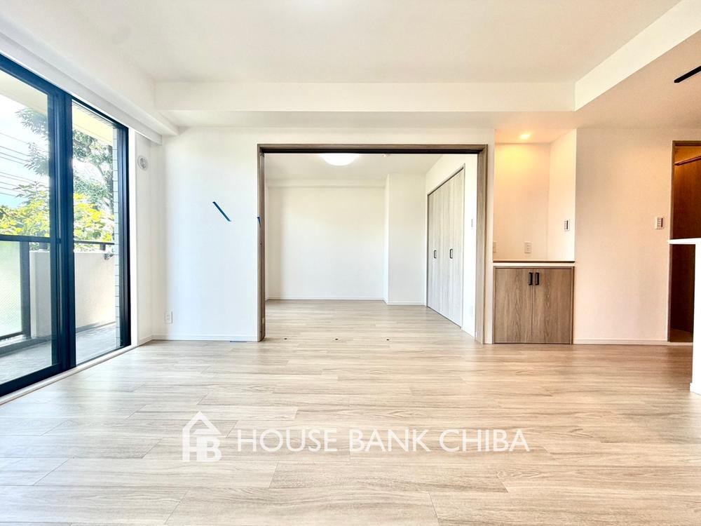 3LDK apartment in Matsudo, Chiba - Photo 1