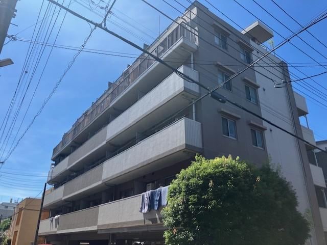 studio apartment in Minami Ward, Yokohama, Kanagawa - Photo 1