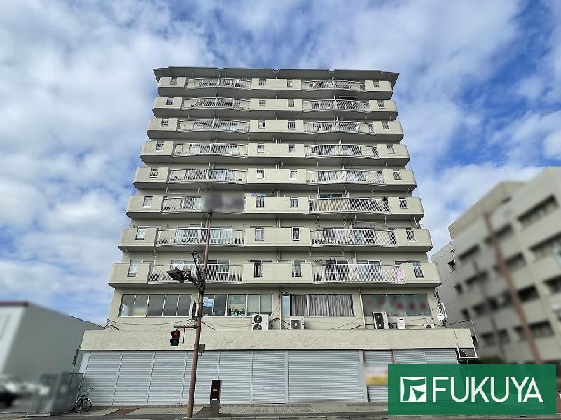 3LDK apartment in Himeji, Hyogo - Photo 1