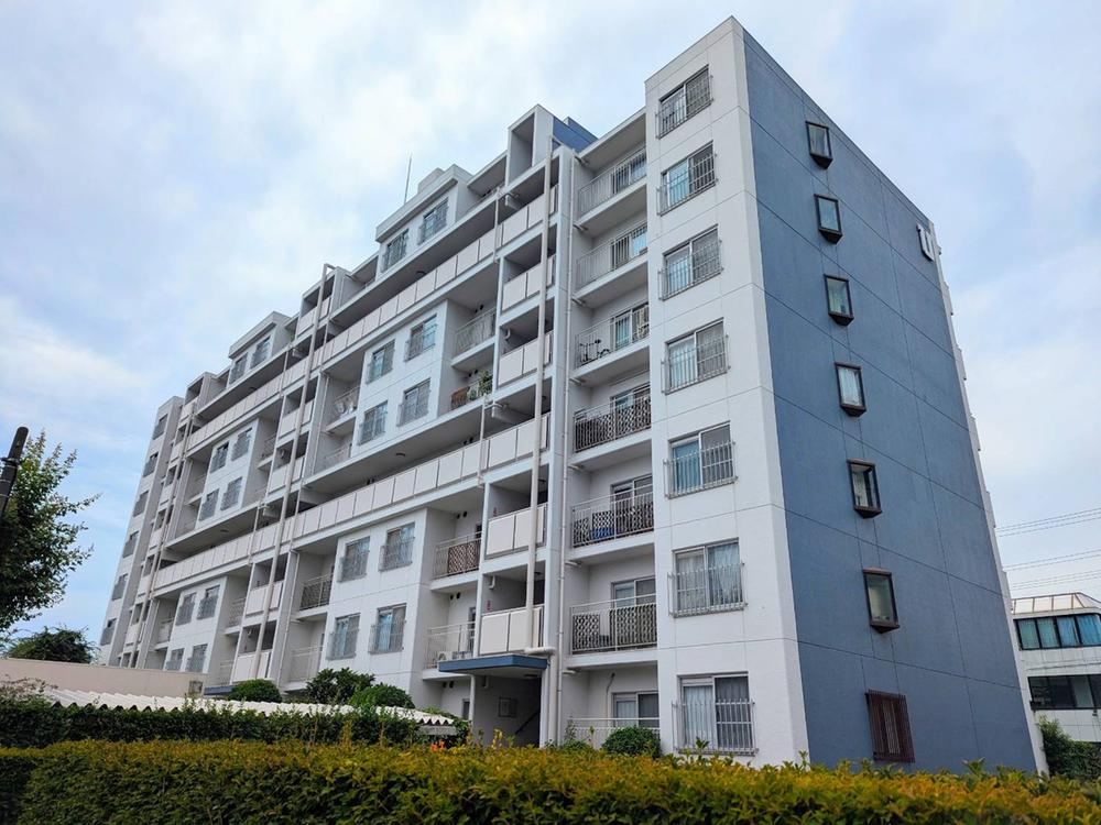 3LDK apartment in Tokorozawa, Saitama - Photo 1