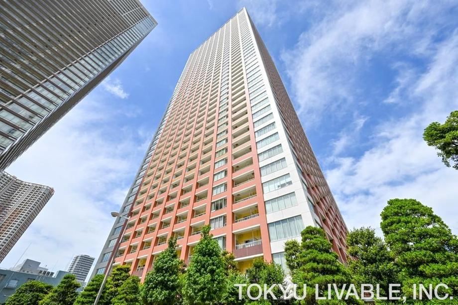 1LDK apartment in Minato Ward, Tokyo - Photo 1