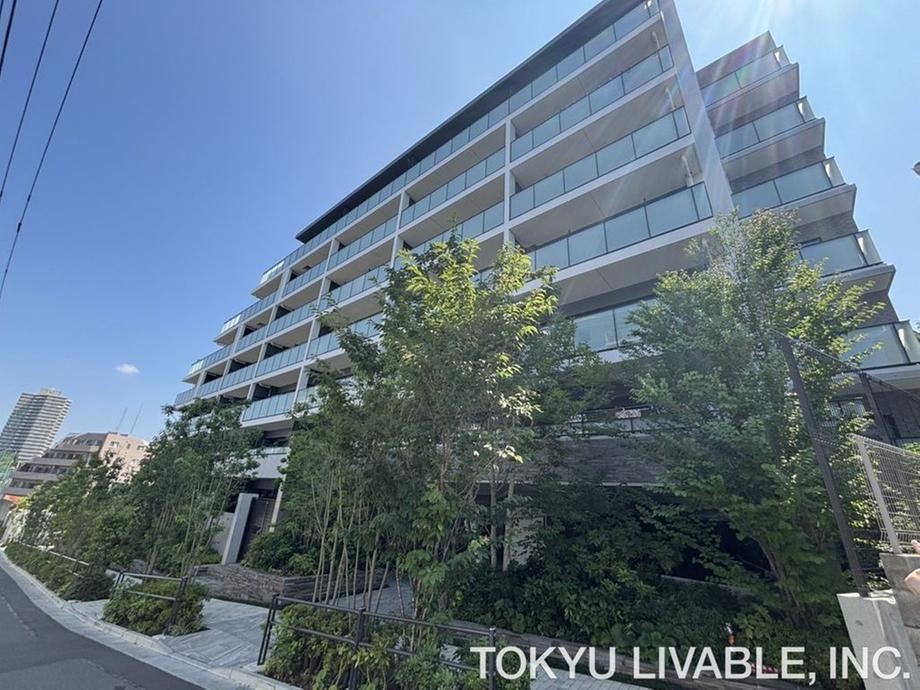 4LDK apartment in Itabashi Ward, Tokyo - Photo 1