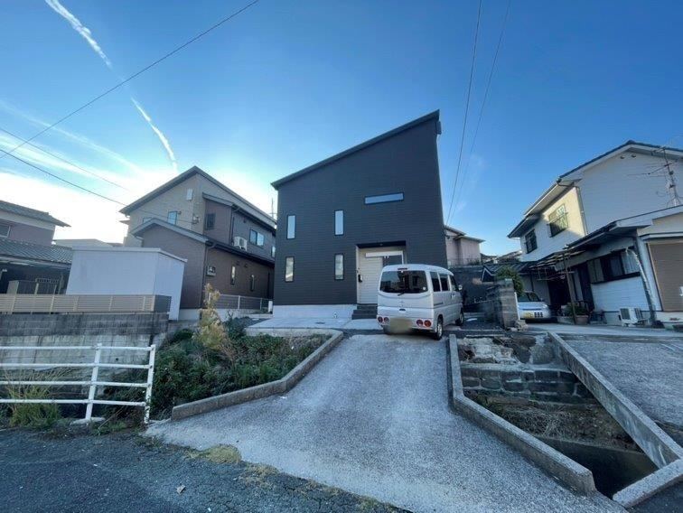 3LDK house in Yahatanishi Ward, Kitakyushu, Fukuoka - Photo 1