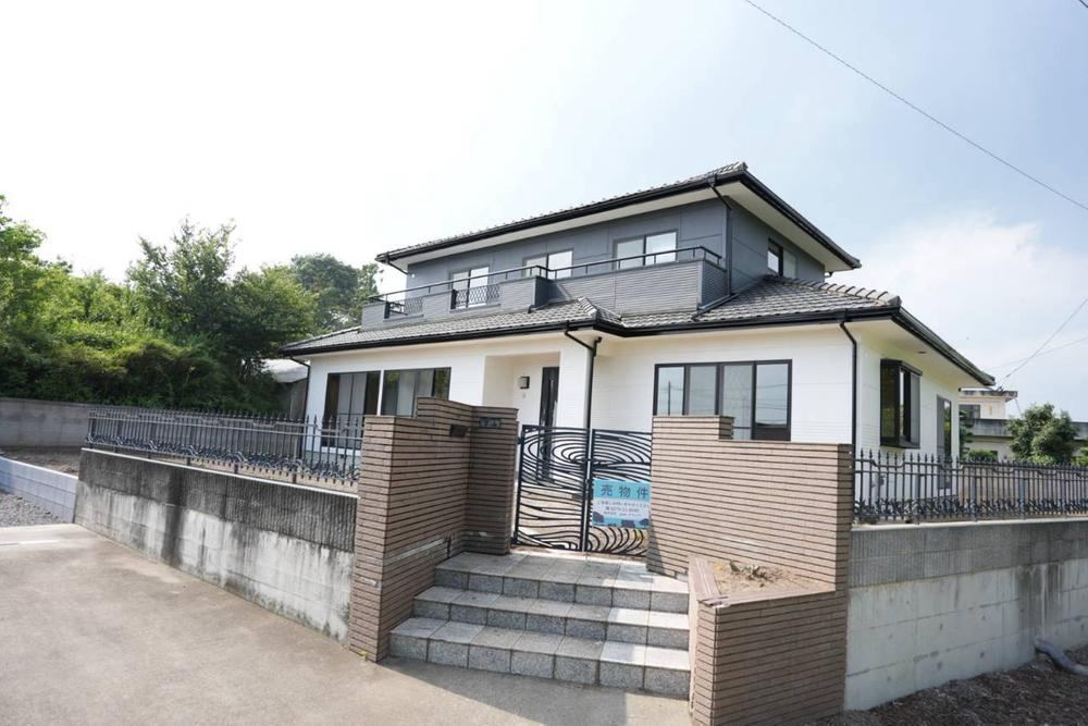 6LDK house in Isesaki, Gunma - Photo 1
