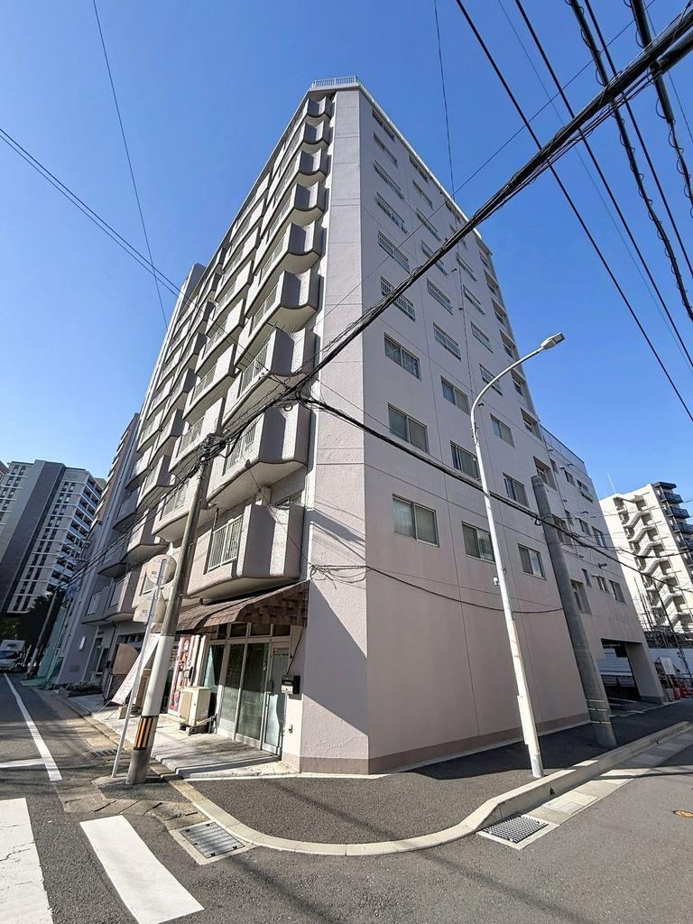 2LDK apartment in Chuo Ward, Fukuoka - Photo 1