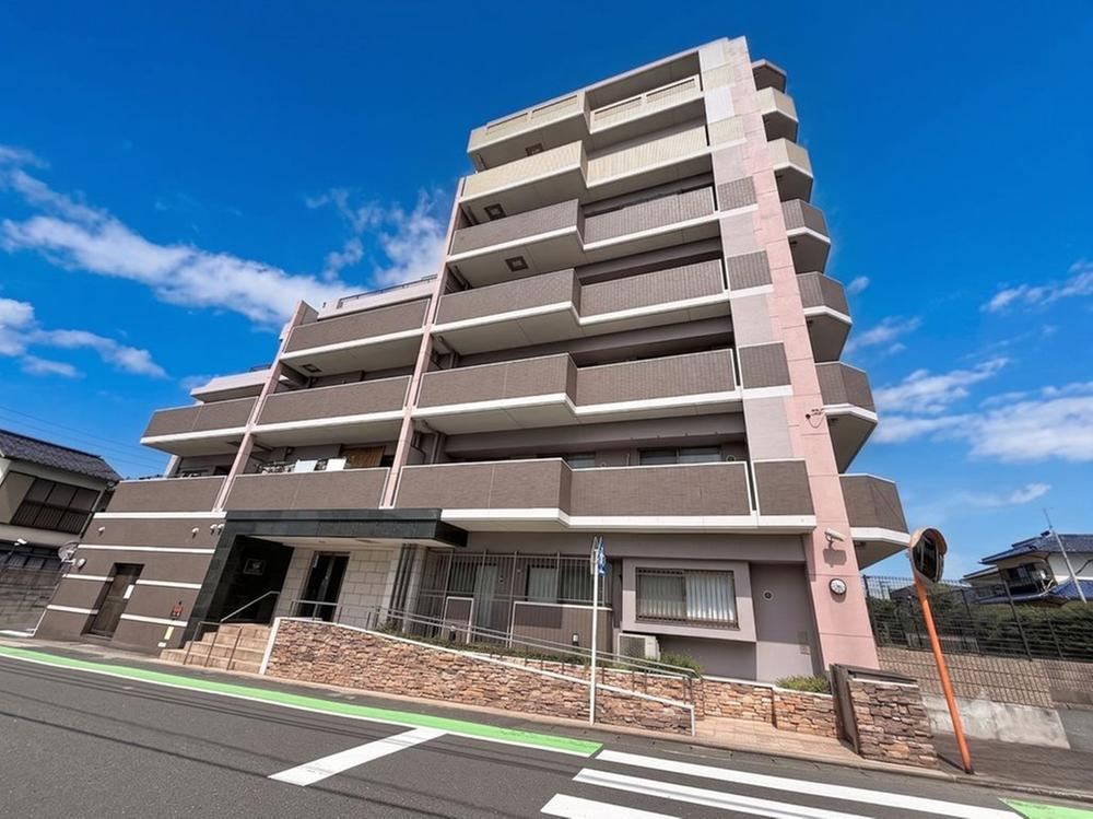3LDK apartment in Itoshima, Fukuoka - Photo 1