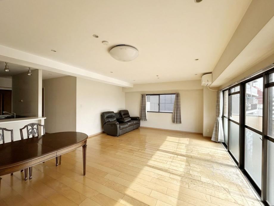 4LDK apartment in Itabashi Ward, Tokyo - Photo 1