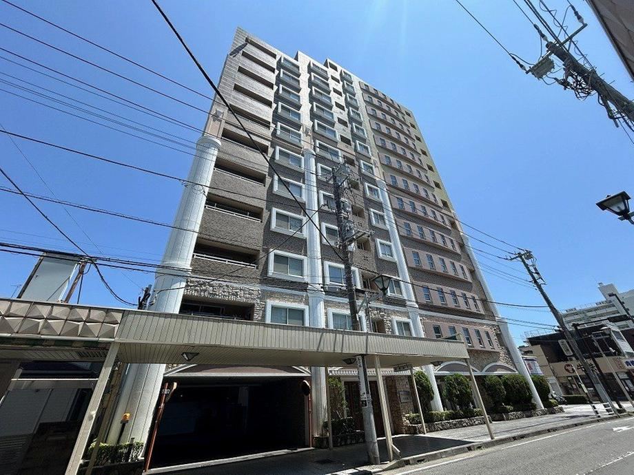 2LDK apartment in Odawara, Kanagawa - Photo 1