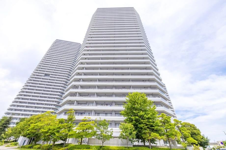 3LDK apartment in Kanagawa Ward, Yokohama, Kanagawa - Photo 1