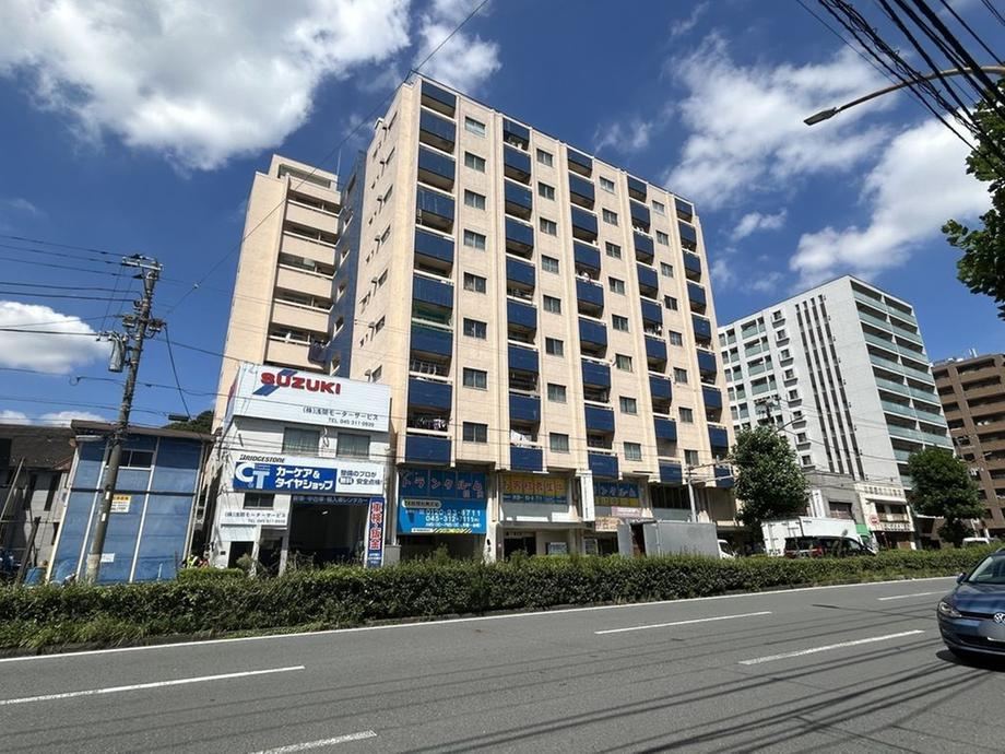 1LDK apartment in Nishi Ward, Yokohama, Kanagawa - Photo 1