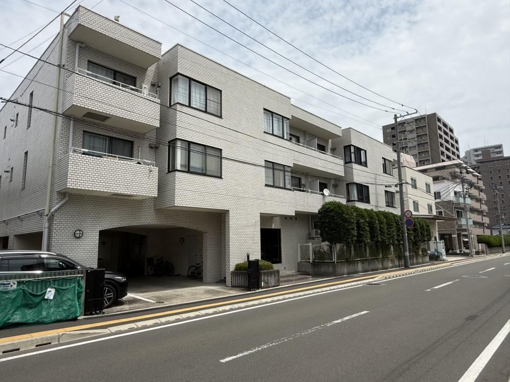 2LDK apartment in Aoba Ward, Sendai, Miyagi - Photo 1