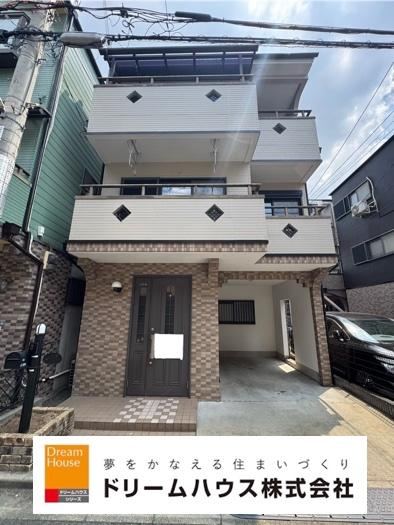 4LDK house in Higashiosaka, Osaka - Photo 1