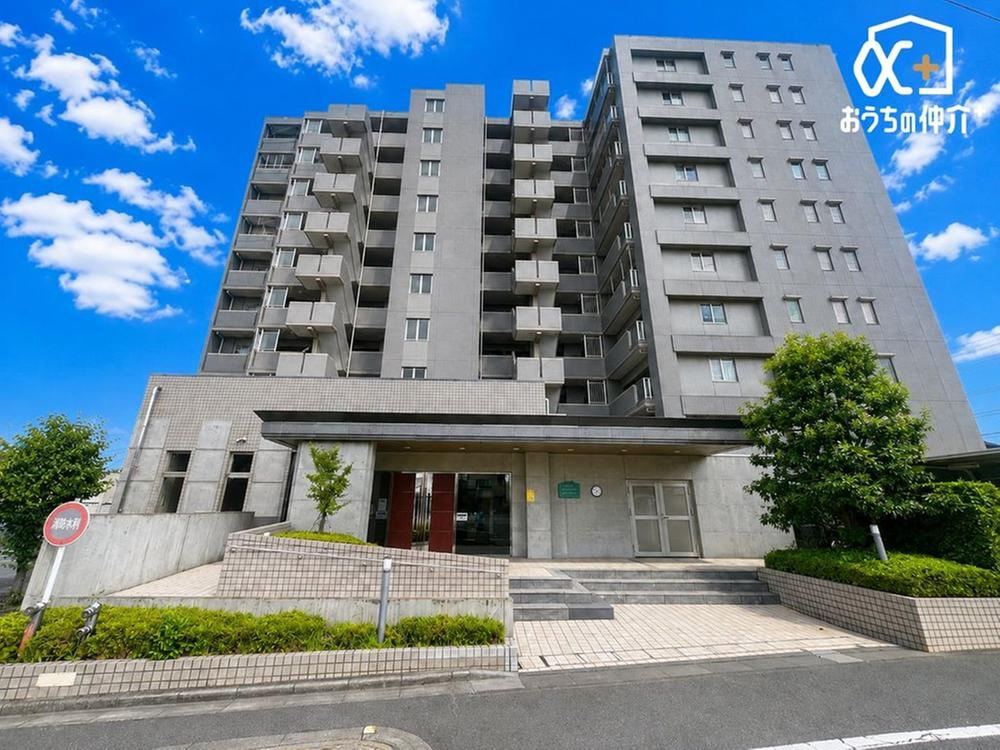 4LDK apartment in Tokorozawa, Saitama - Photo 1