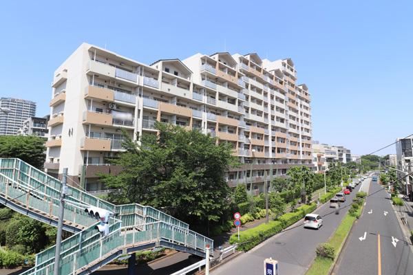 3LDK apartment in Kokubunji, Tokyo - Photo 1