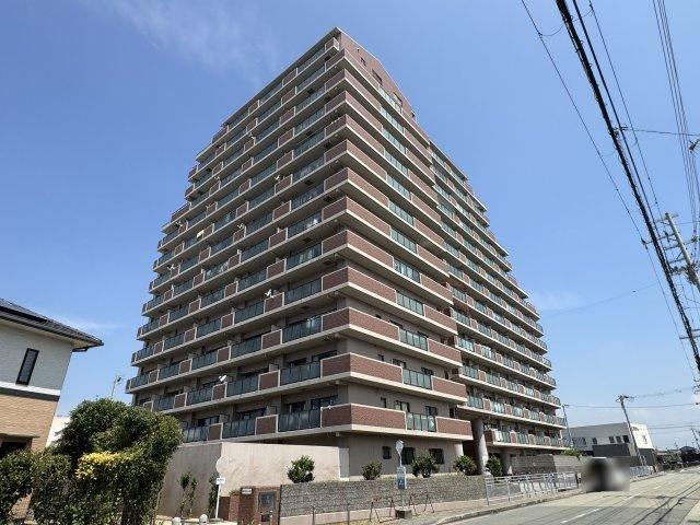 3DK apartment in Akashi, Hyogo - Photo 1