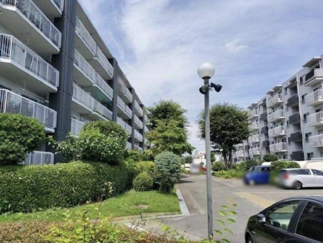 3LDK apartment in Okegawa, Saitama - Photo 1