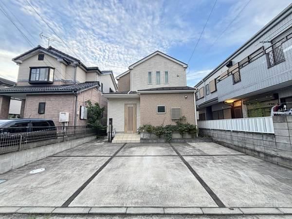 4LDK house in Kashiwa, Chiba - Photo 1