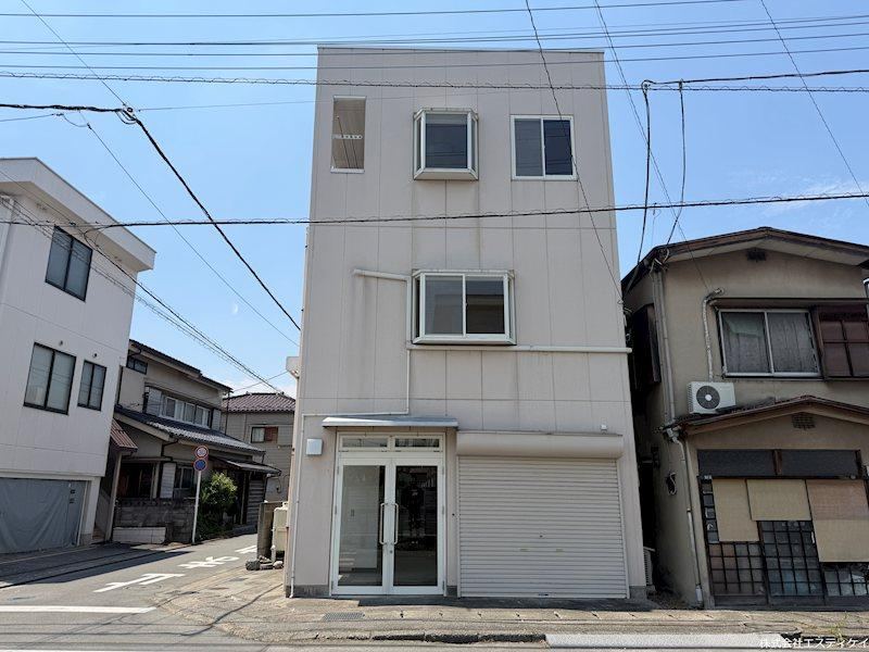 3DK house in Kofu, Yamanashi - Photo 1