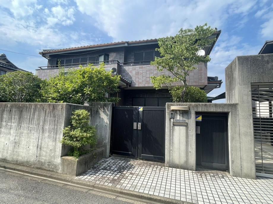 5LDK+S house in Chikusa Ward, Nagoya, Aichi - Photo 1
