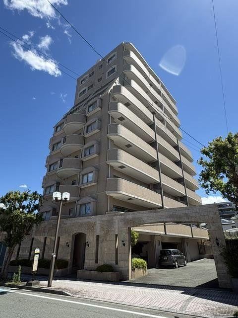 3LDK apartment in Chuo Ward, Kumamoto - Photo 1