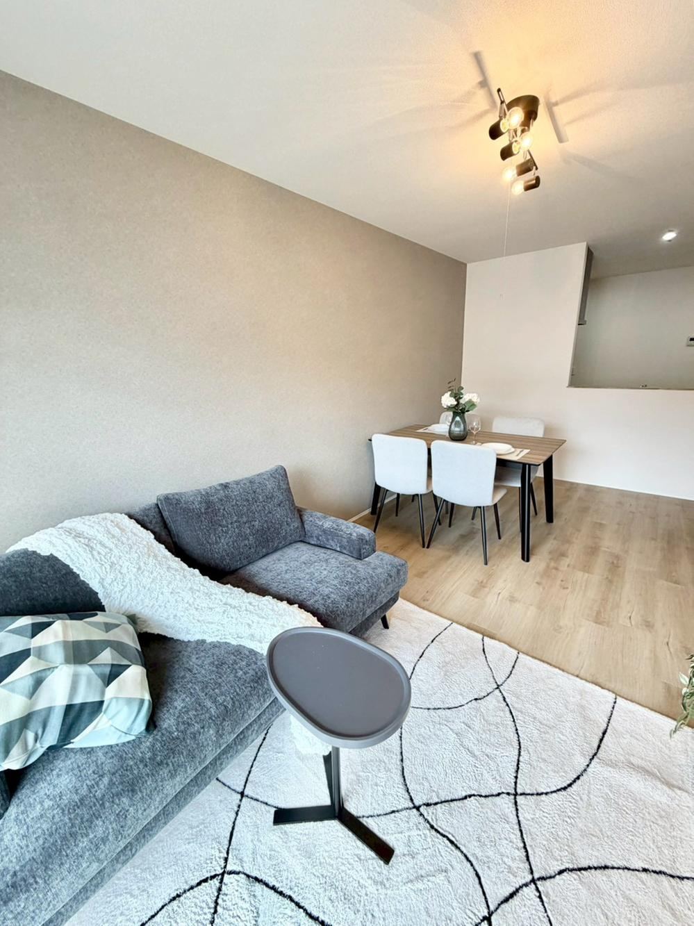 3LDK apartment in Moji Ward, Kitakyushu, Fukuoka - Photo 1