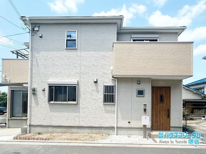 4LDK house in Mihara Ward, Sakai, Osaka - Photo 1