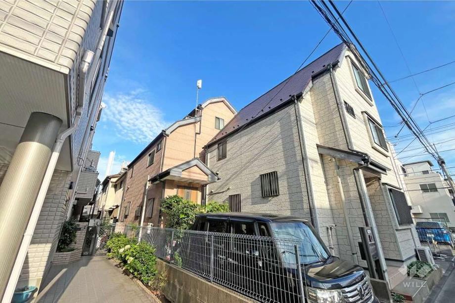 4LDK house in Itabashi Ward, Tokyo - Photo 1