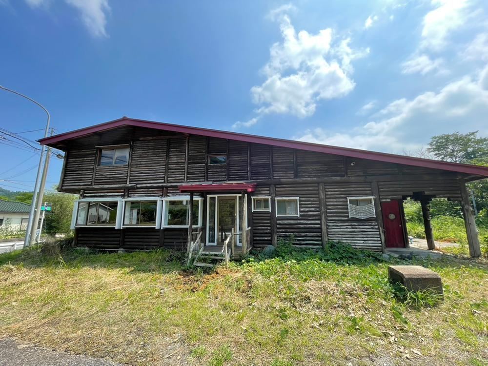 5LDK house in Kamogawa, Chiba - Photo 1