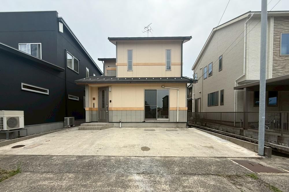 2LDK+2S house in Kanazawa, Ishikawa - Photo 1