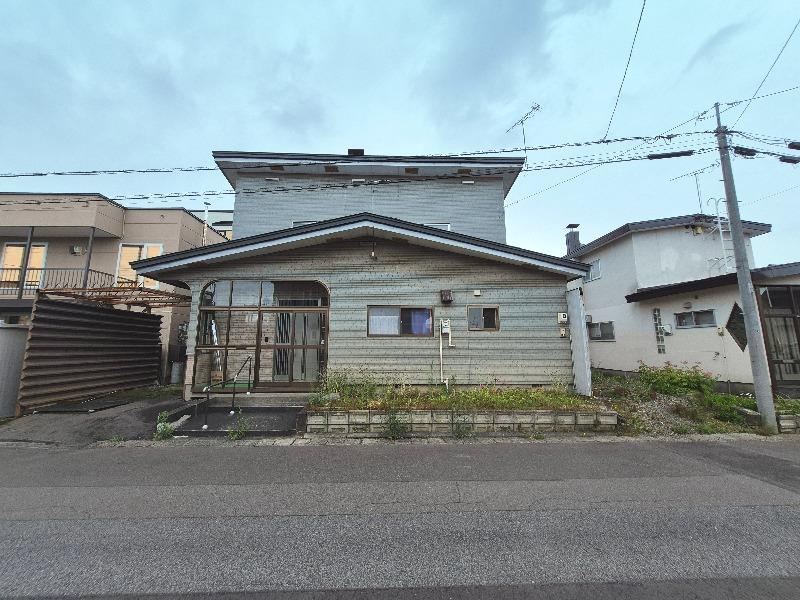 195 m² land in Asahikawa, Hokkaido - Photo 1