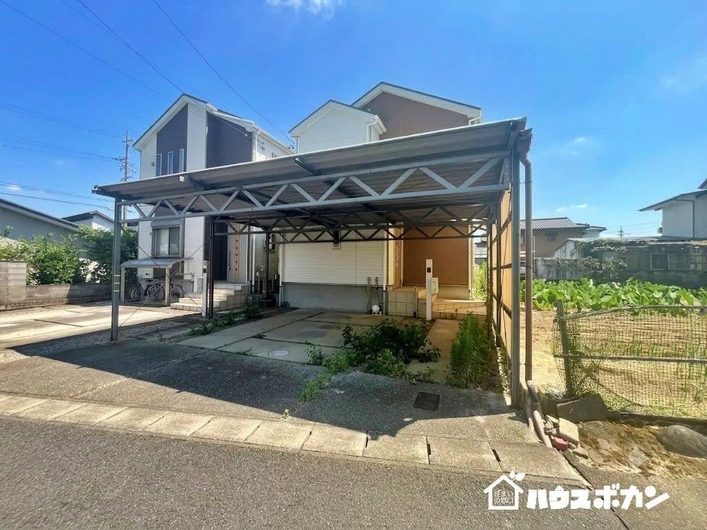 4LDK+S house in Ichinomiya, Aichi - Photo 1