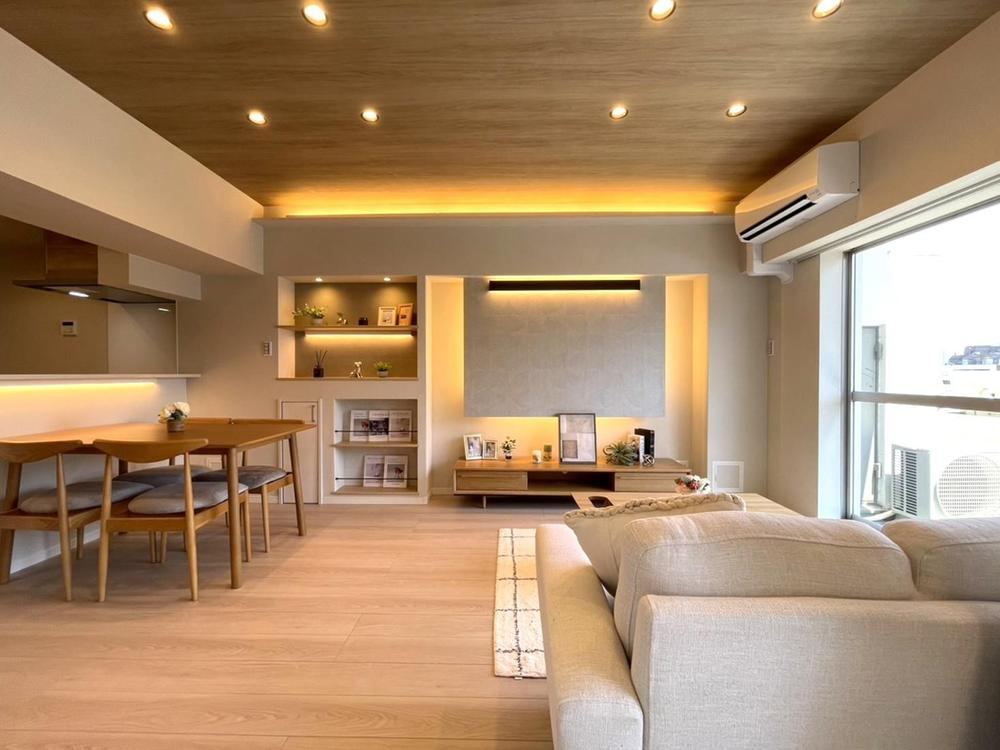 2LDK+S apartment in Suginami Ward, Tokyo - Photo 1