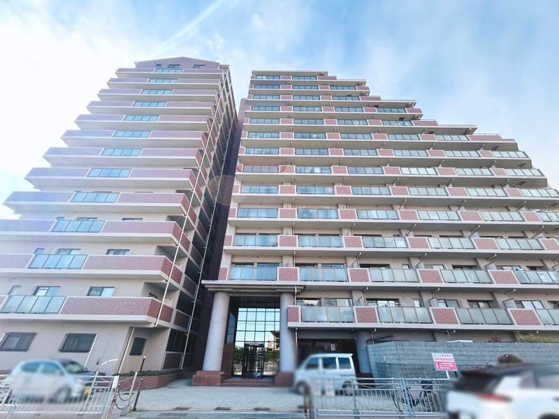 3DK apartment in Akashi, Hyogo - Photo 1