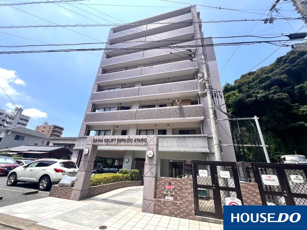 4LDK apartment in Nishi Ward, Fukuoka - Photo 1
