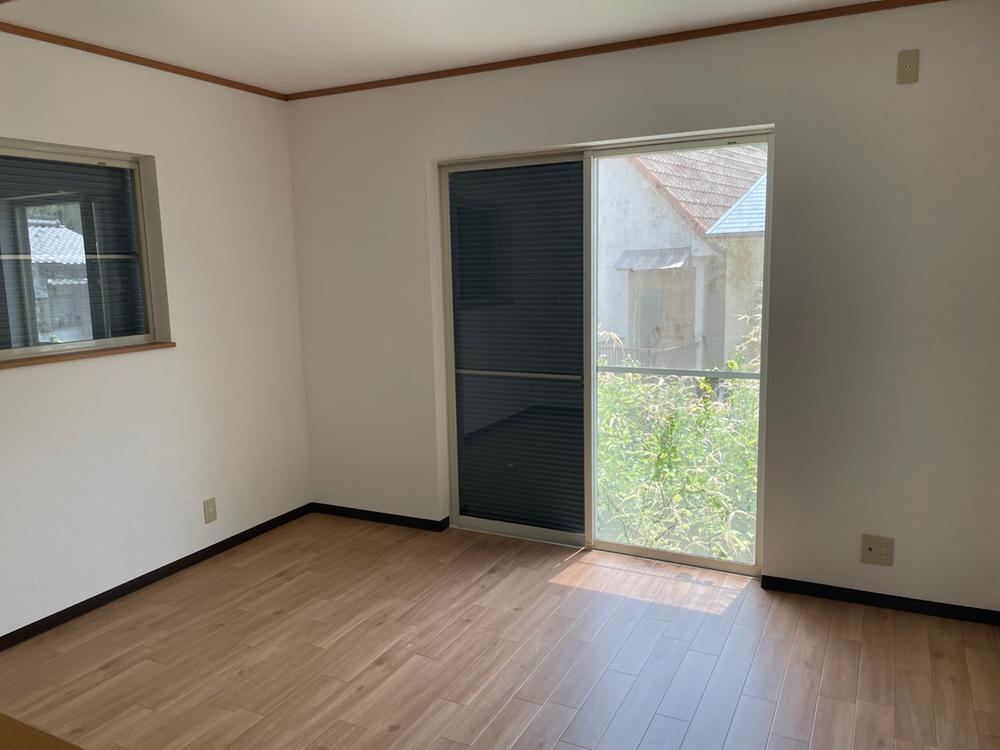 4LDK house in Tondabayashi, Osaka - Photo 1