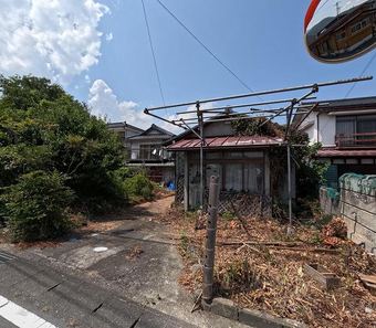 plot of land in Minamikoma District