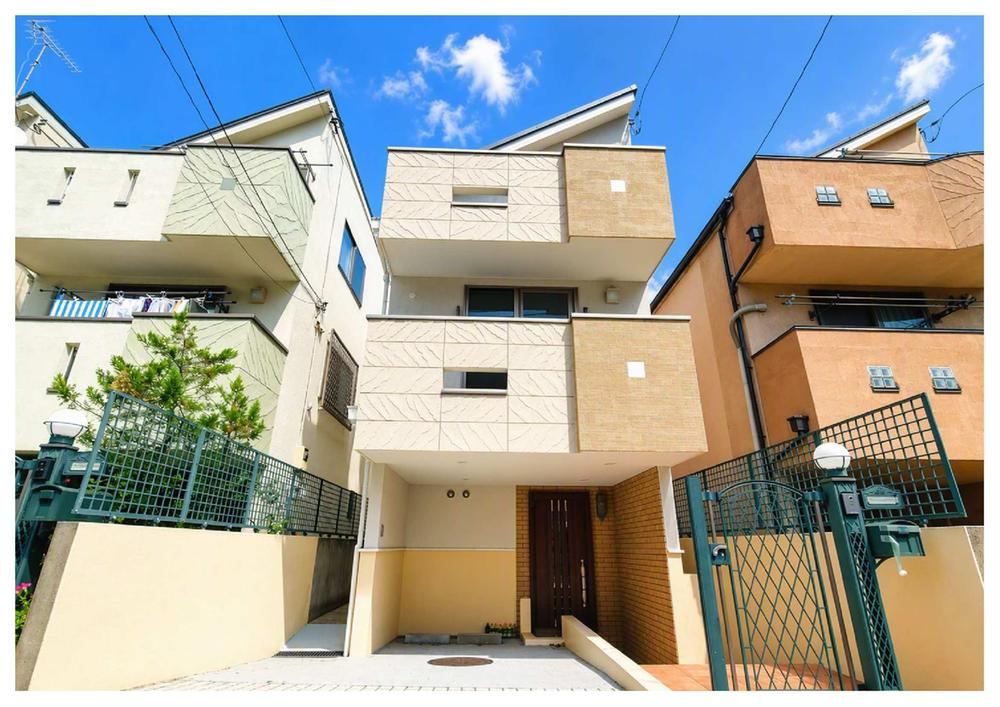 3LDK house in Setagaya Ward, Tokyo - Photo 1